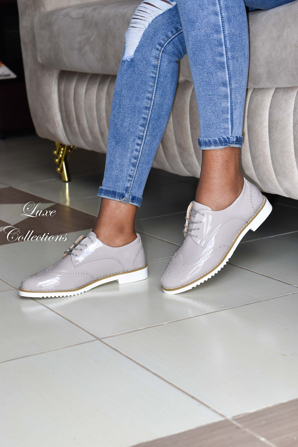 Classic Grey Wetlook Brouges