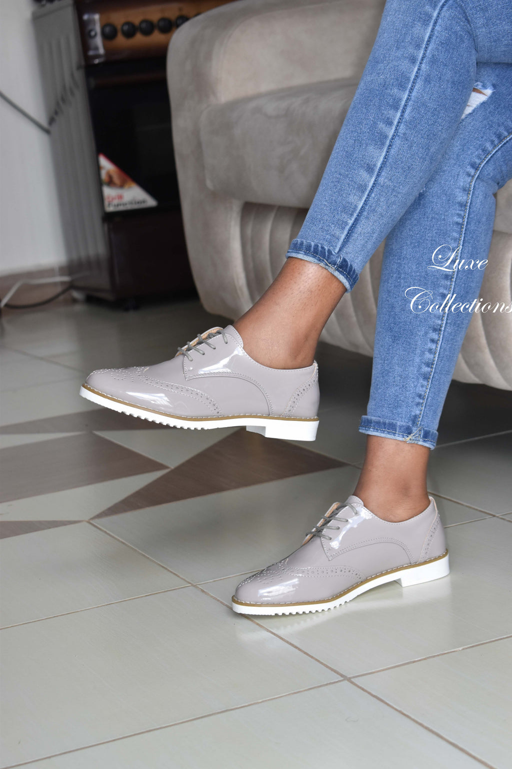 Classic Grey Wetlook Brouges