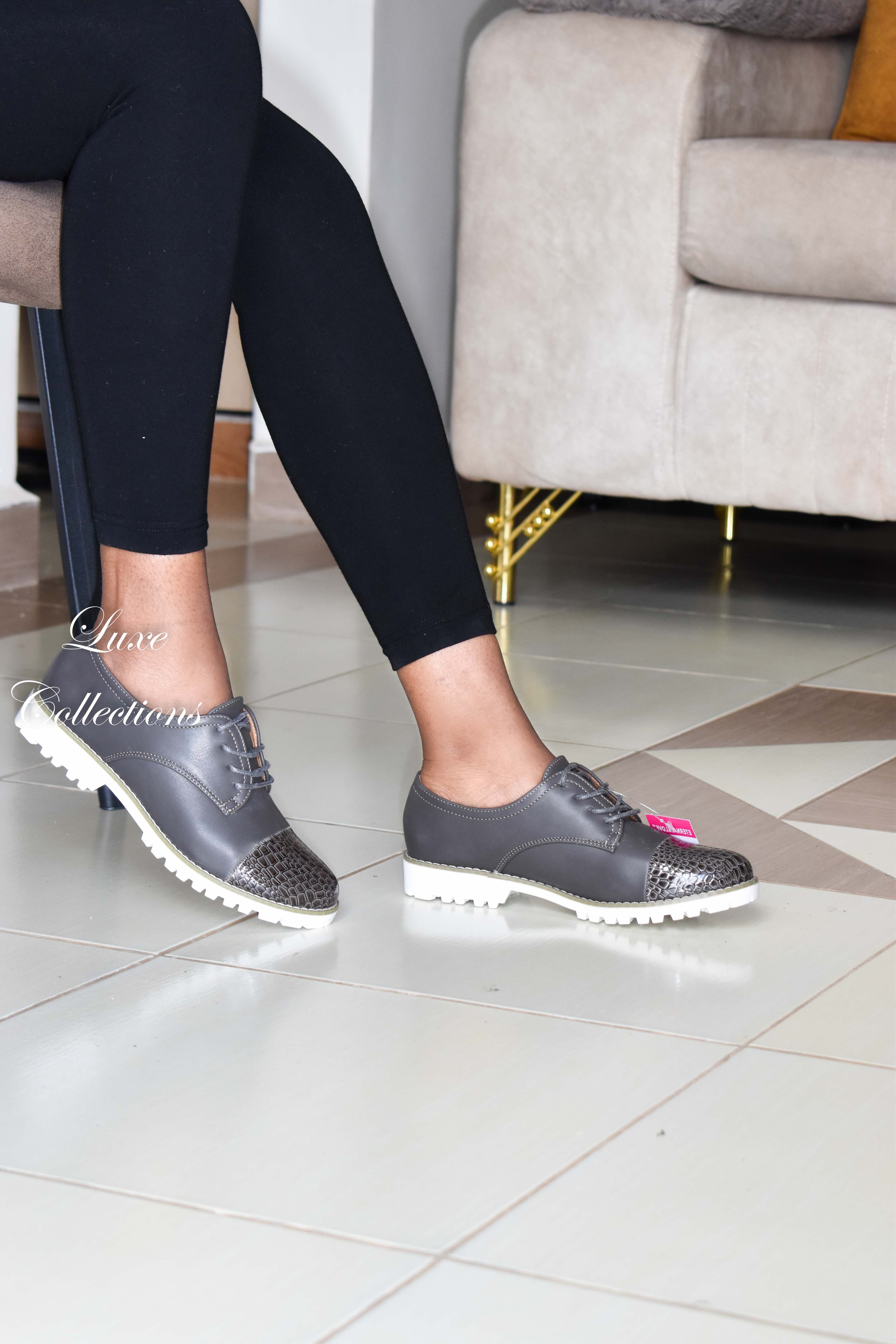 Grey Half Wetlook Brogues