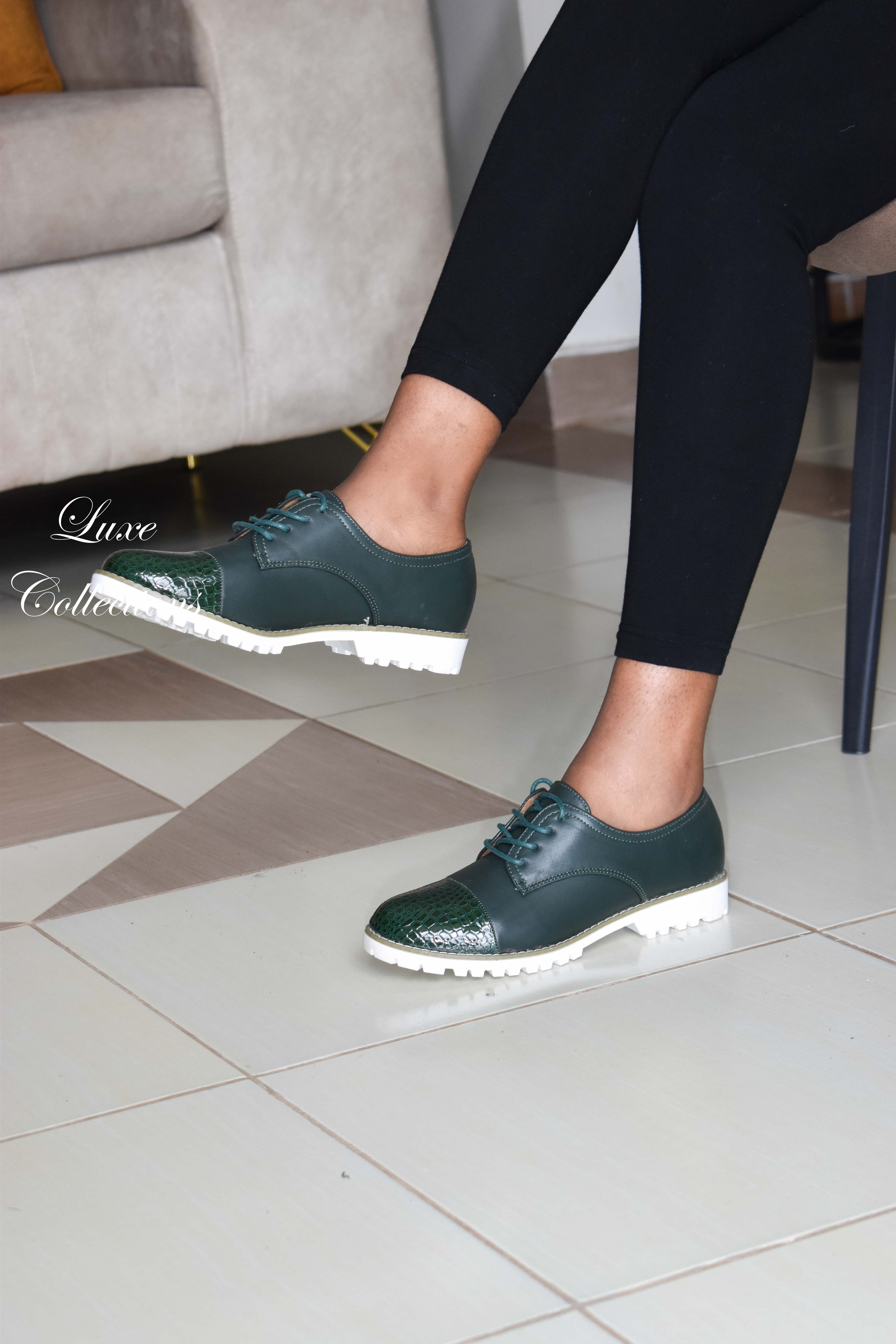 Green Half Wetlook Brogues